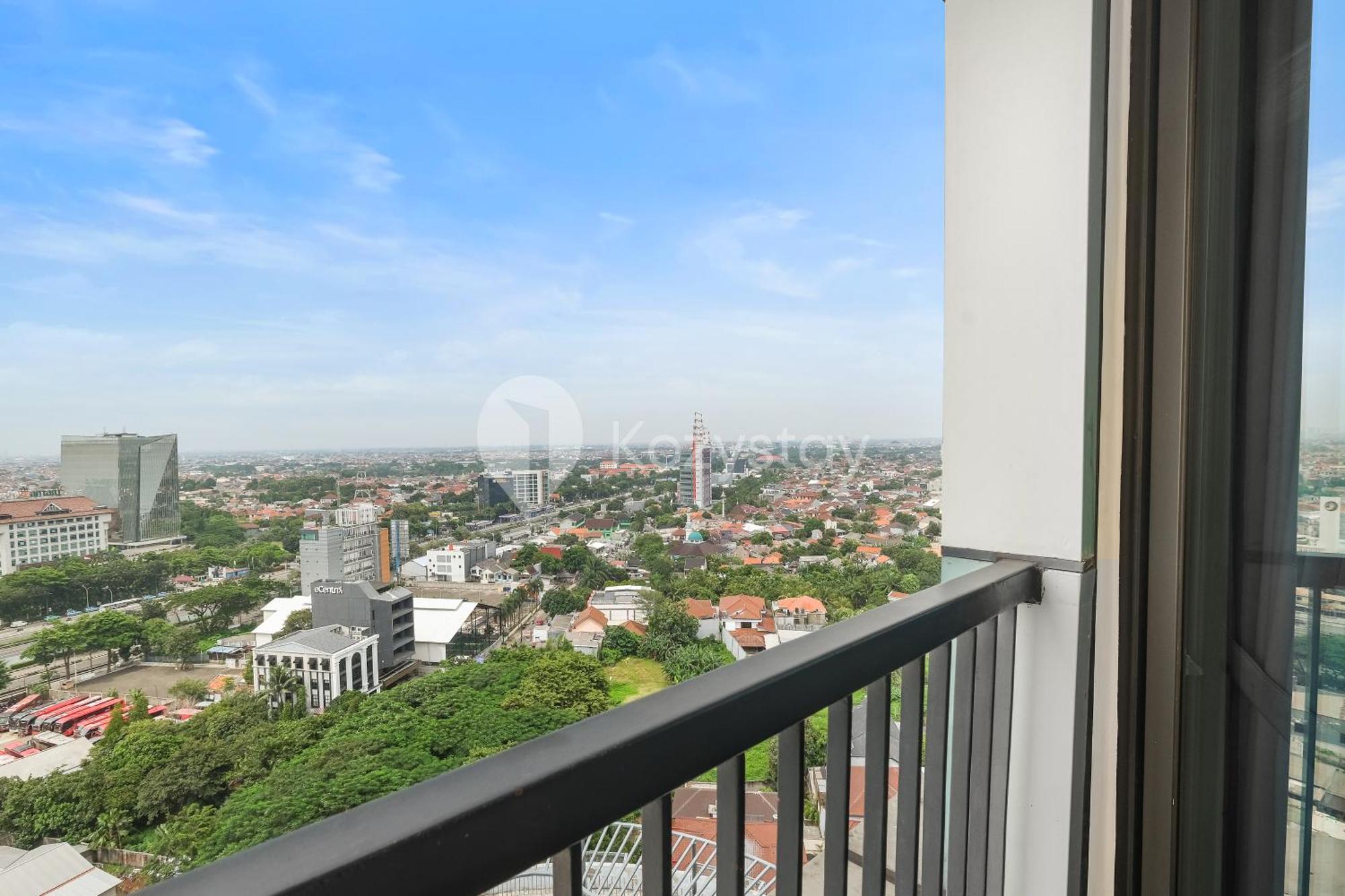Tenui By Kozystay - Tanjung Barat Apartment